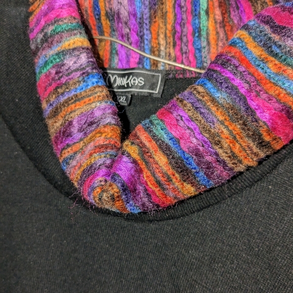 Minkas XXL poncho sweater - Picture 3 of 3